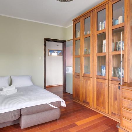Lasek Marcelinski 2-Bedroom Apartment Познань Екстер'єр фото
